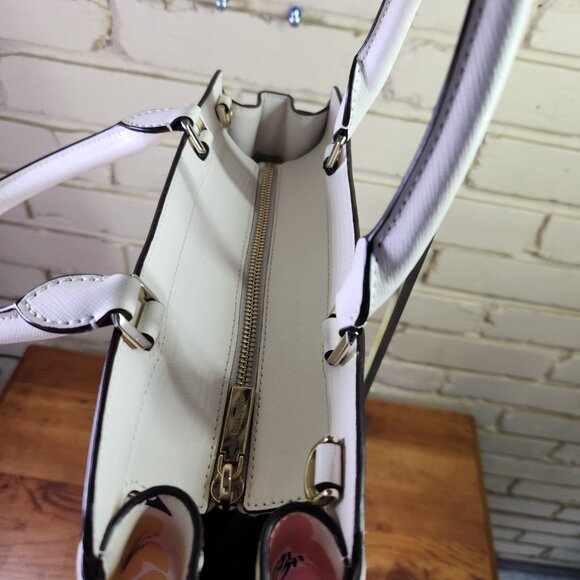 Like New Kate Spade New York Staci Floral Shoulder Bag Purse - Picture 10 of 15